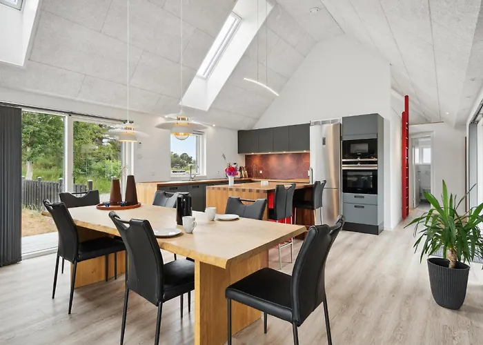 3 Bedroom Amazing In Dom wakacyjny Ringkøbing
